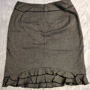 Larry Levine Stretch Skirt (Size 10)